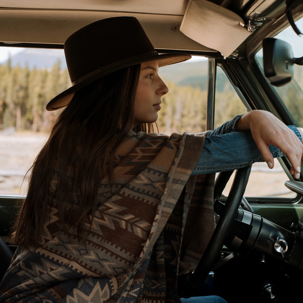 Stetson poncho tipo suéter con estampado azteca multi mujer vestir P242PH539